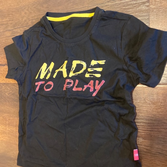 NEW BOYS MADE TO PLAY TOP & SHORTS COTTON SZ 5 - Picture 5 of 12